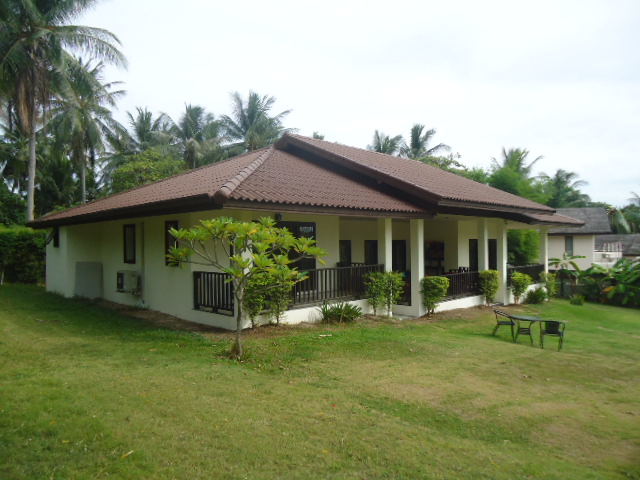5 Bed Villa in Plai Laem